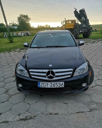 Mercedes-Benz Klasa C cena 31000 przebieg: 370000, rok produkcji 2007 z Krajenka małe 92